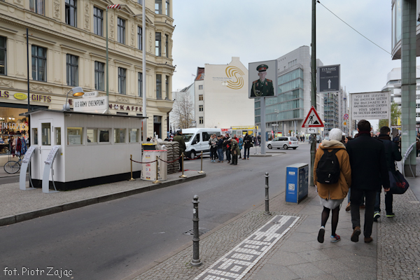 Checkpoint Charlie in Berlin - filming location of " Octopussy "